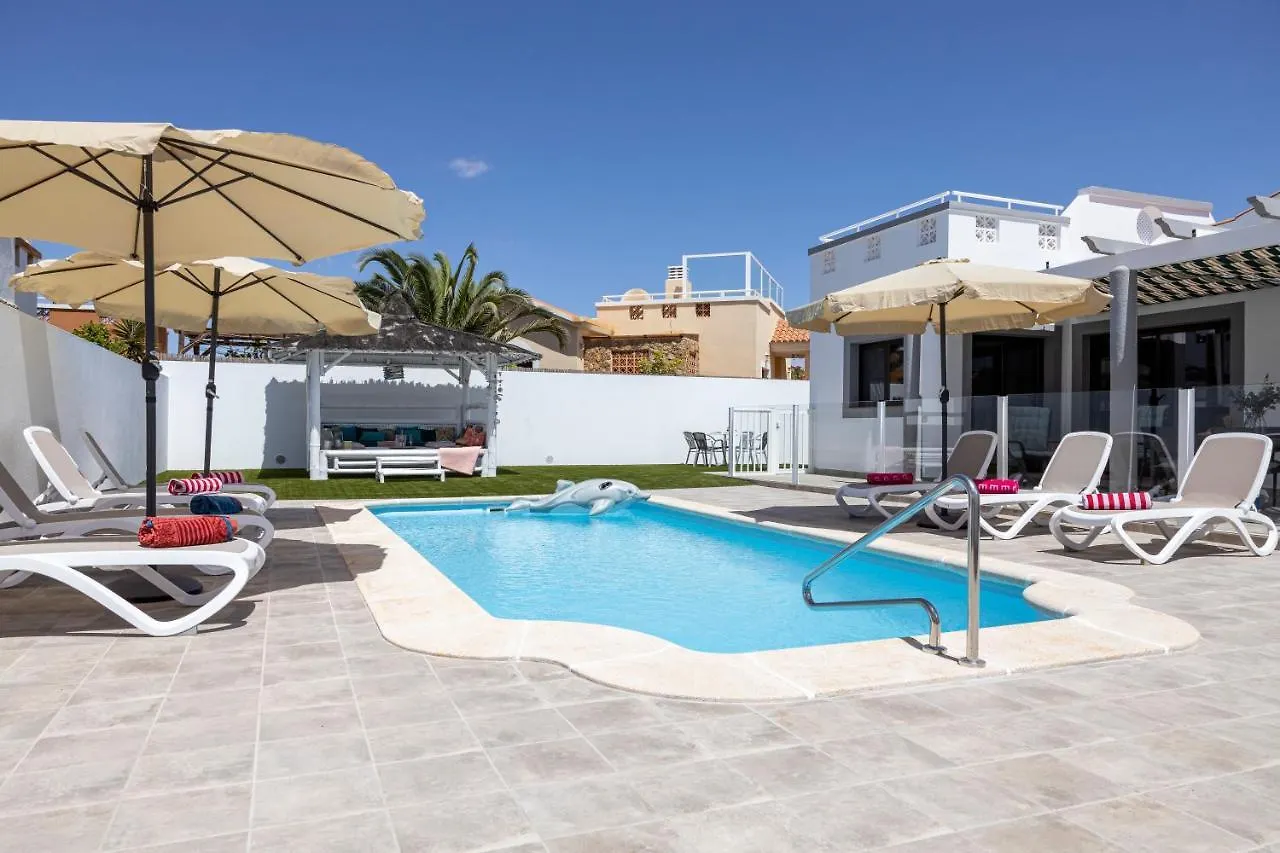 Ideal For Family Holidays, Near Beach And Golf- Casa James La Guirra 别墅