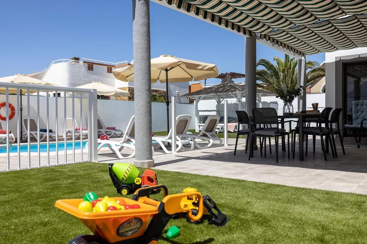 别墅 Ideal For Family Holidays, Near Beach And Golf- Casa James La Guirra 西班牙