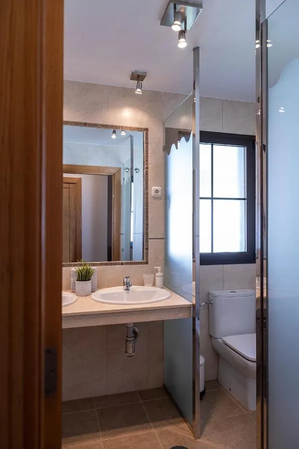 Ideal For Family Holidays, Near Beach And Golf- Casa James La Guirra