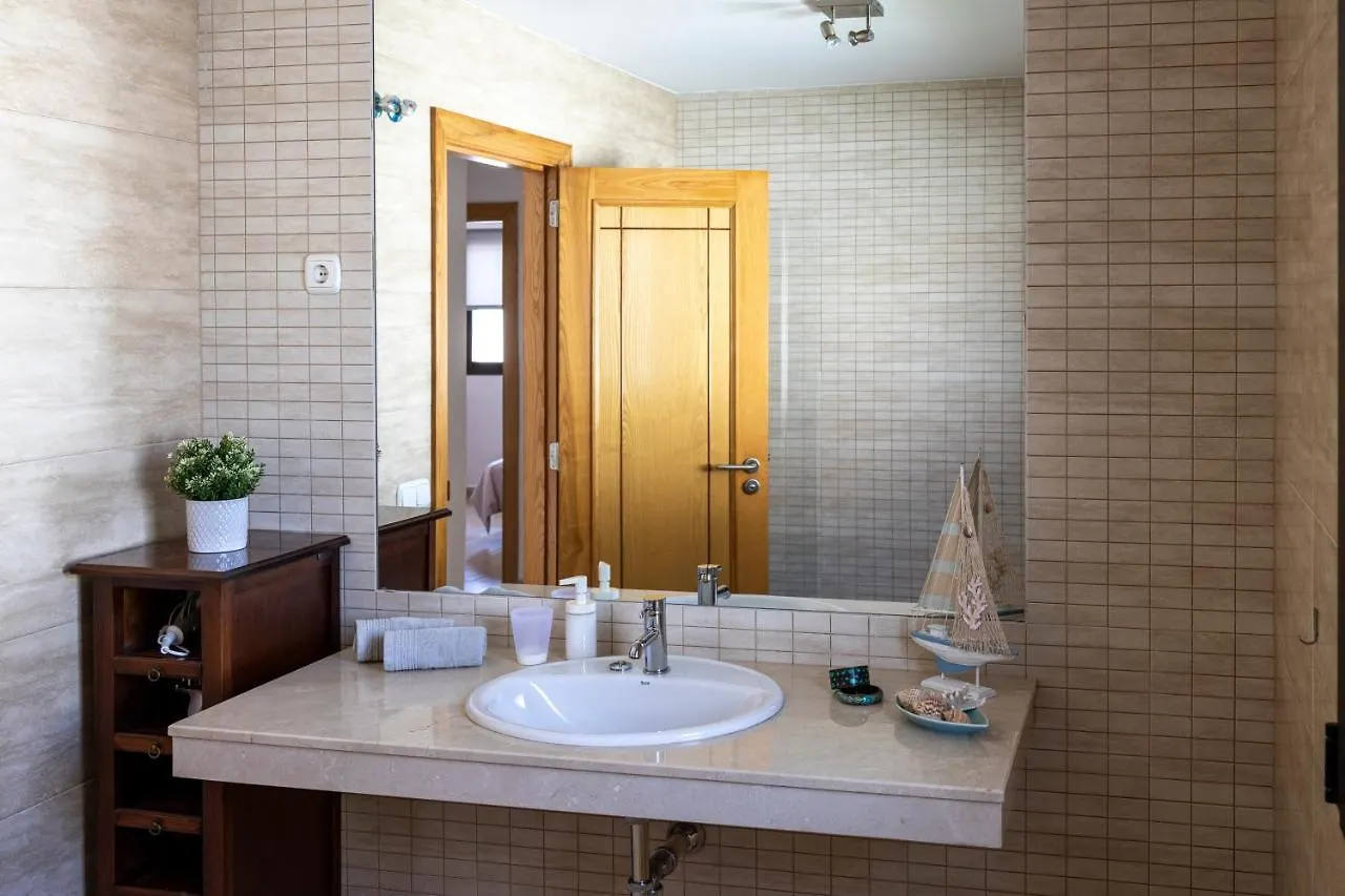 Ideal For Family Holidays, Near Beach And Golf- Casa James La Guirra 别墅